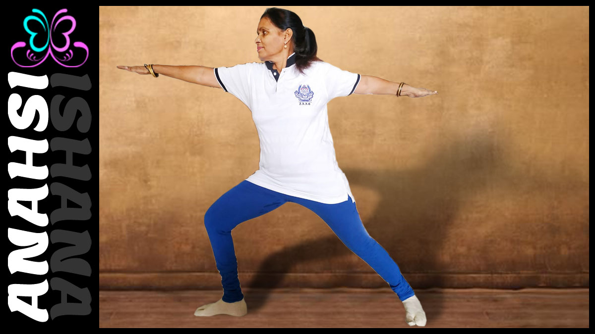 Warrior Pose (वीरभद्र आसन)